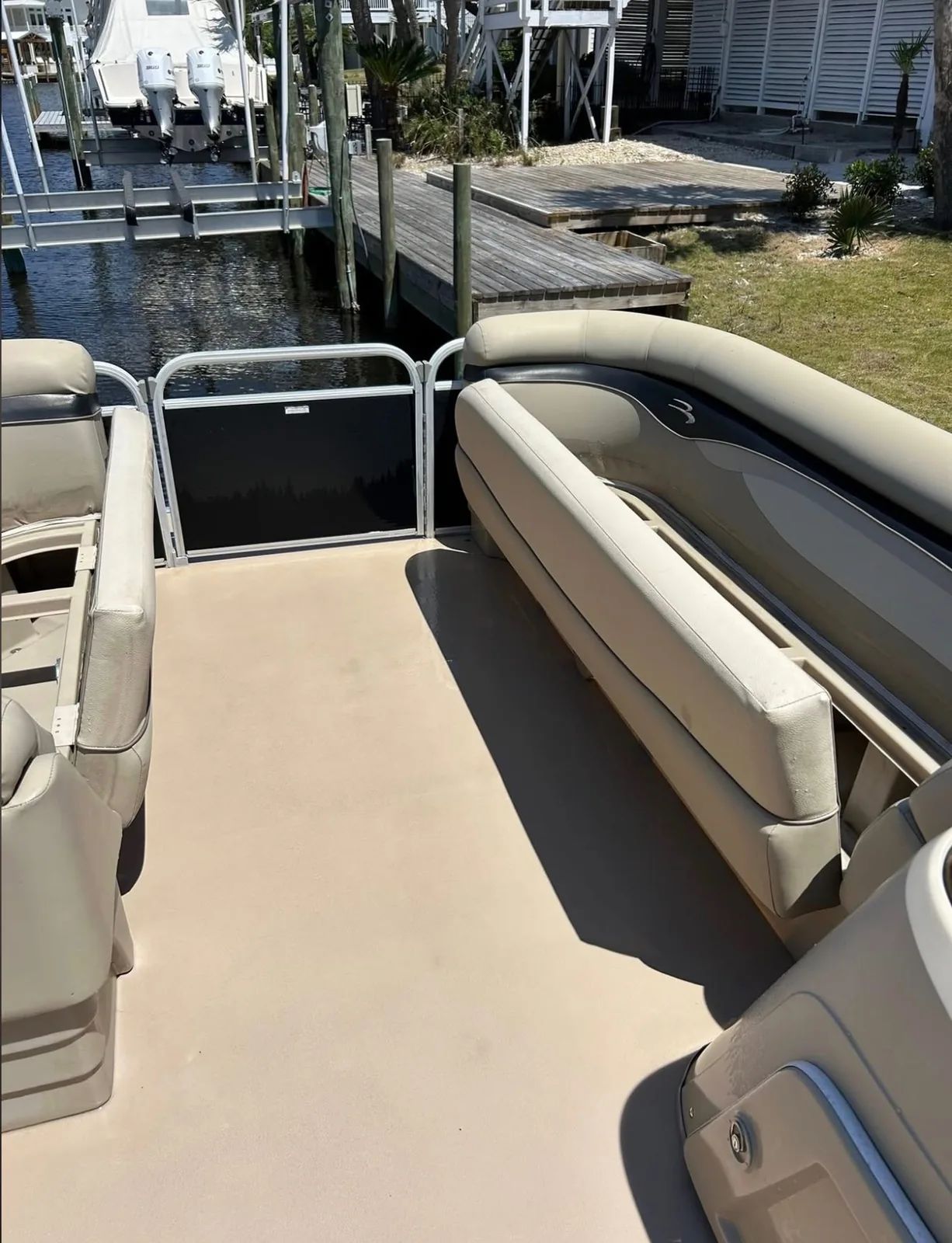 Pontoon boat deck and seats clean after detailing